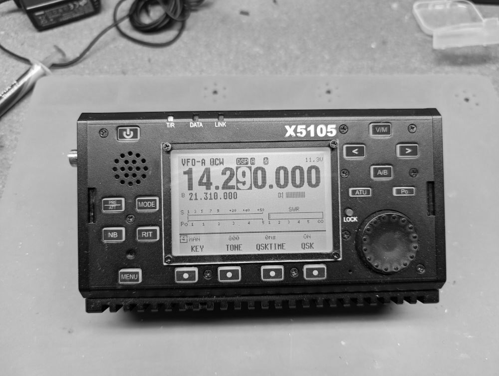 xiegu-x5105-lcd-swap